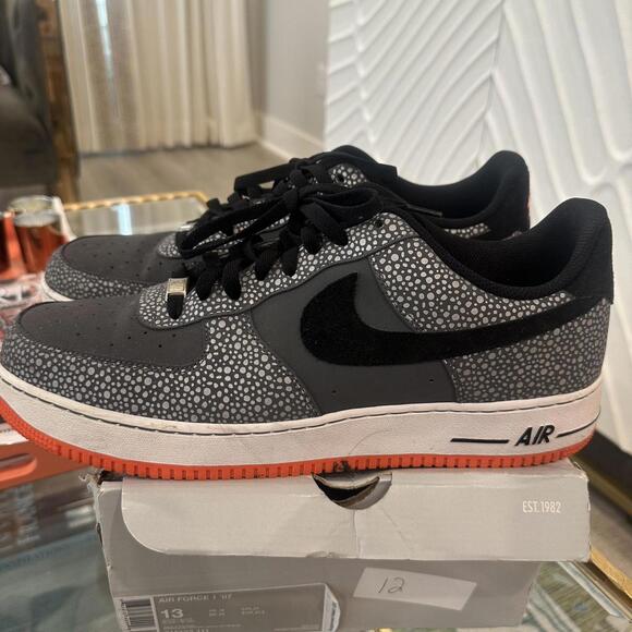 af1 size 13